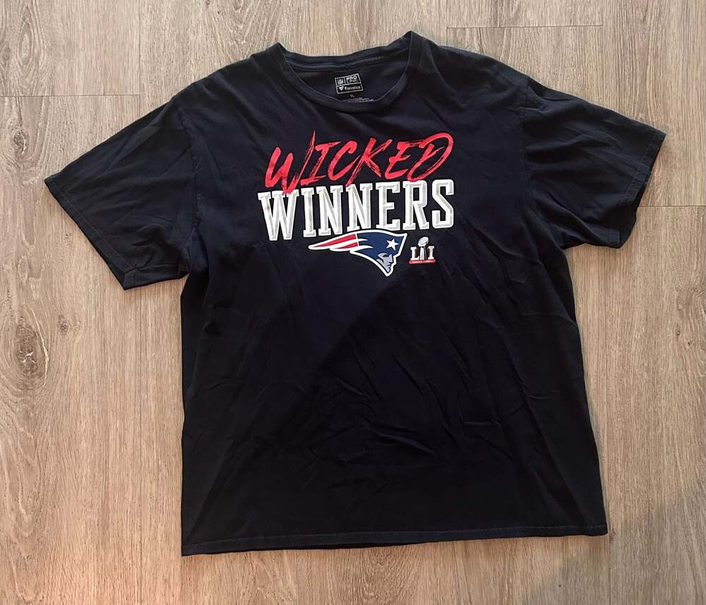 New England Patriots Super Bowl LI Wicked Winners T-Shirt XL